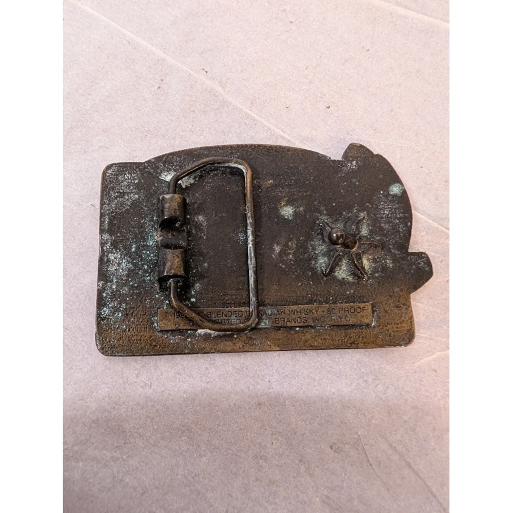 Vintage Rich & Rare R&R Canadian Whisky Belt Buckle Imported From Canada - Picture 4 of 4